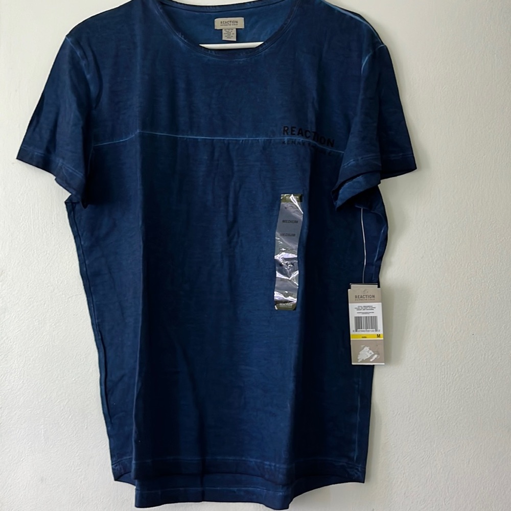 Brand new Kenneth Cole Reaction T-shirt
